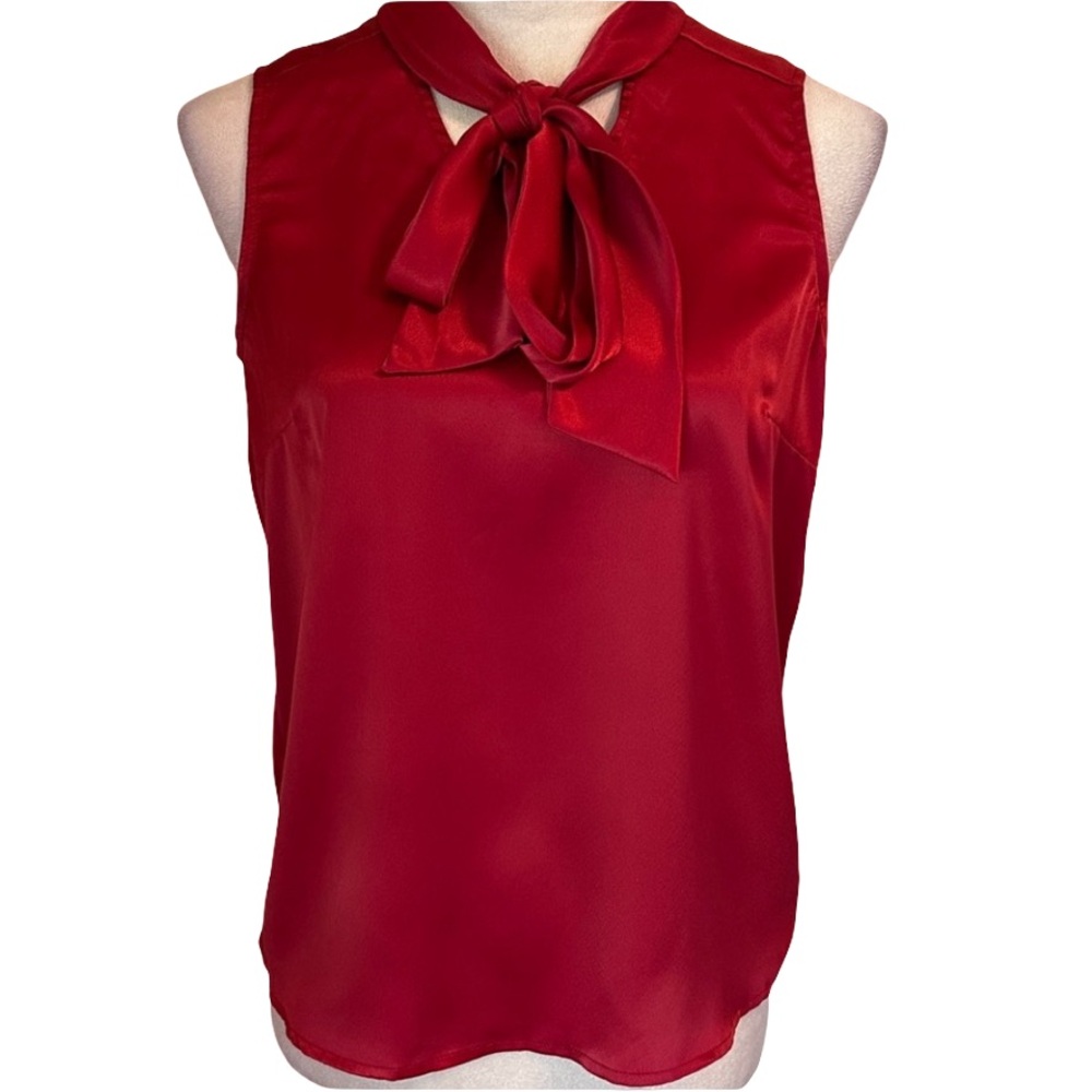 Kasper Vibrant Red Sleeveless Blouse with Tie Accent